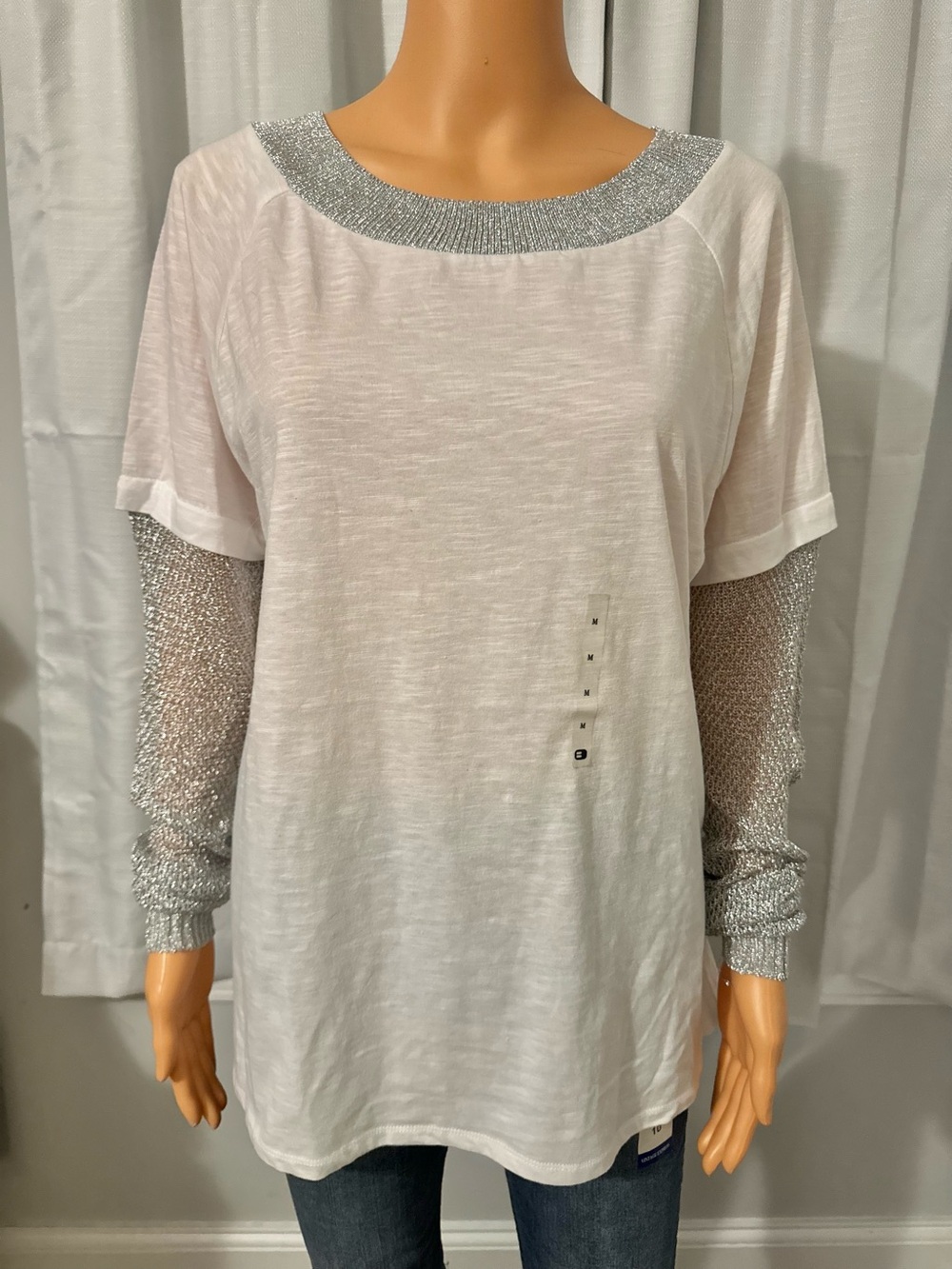 Cool Buckle Gilded Intent size M white silver long sleeve metallic pullover top